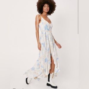 NWOT cute maxi dress - high low with buttons